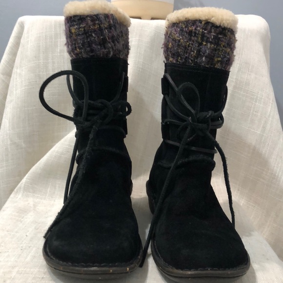 UGG Shoes - UGG Australia Womens Tanasa Knit, Black Suede Winter Boots Size 7